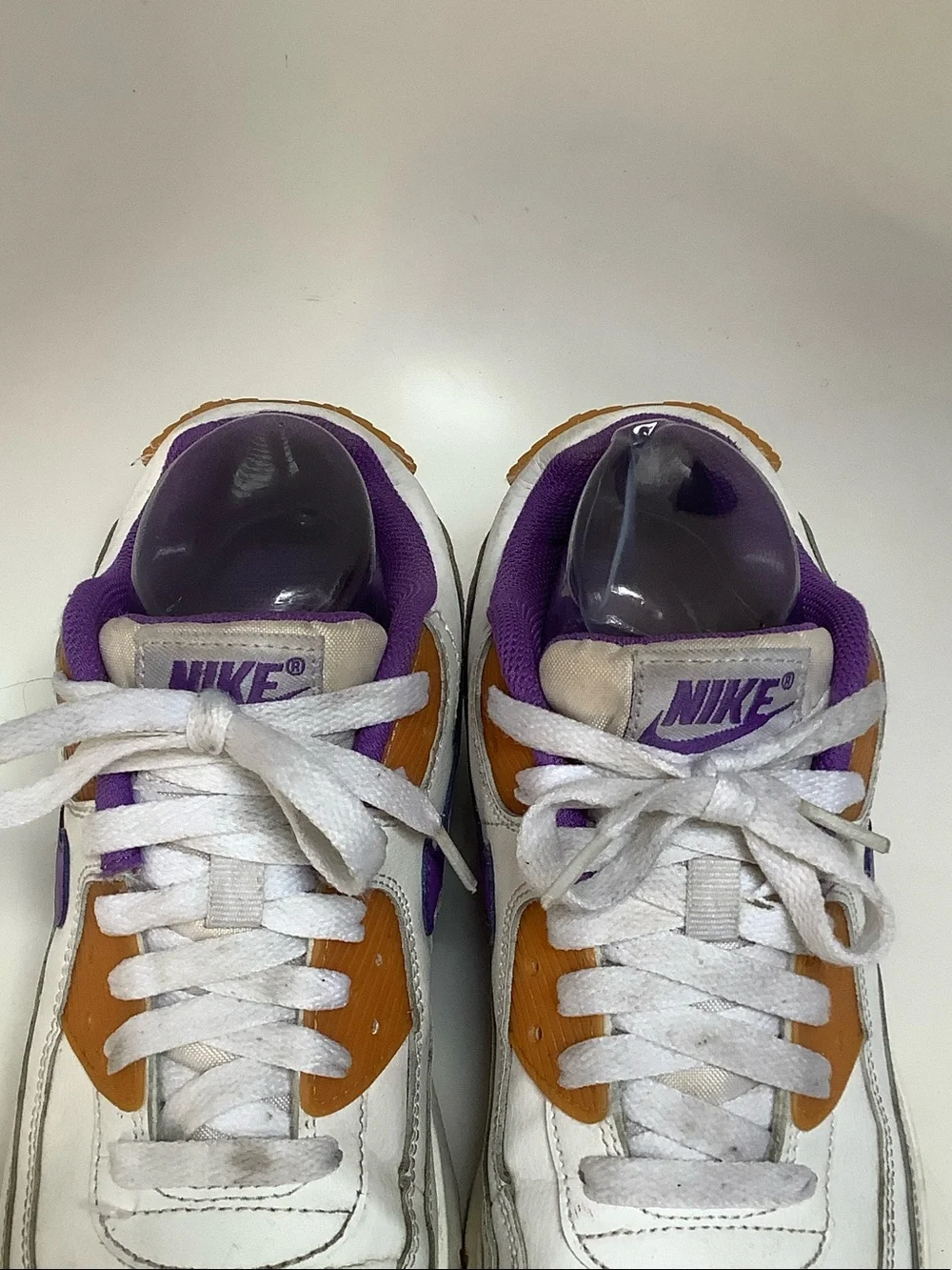 Nike low top